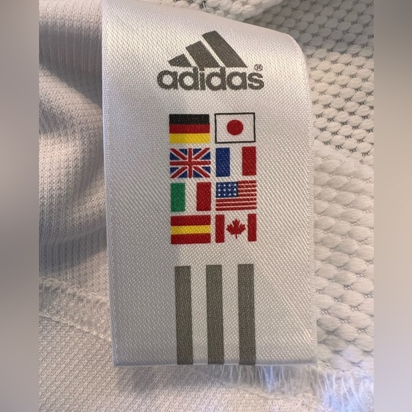 Adidas Climacool Jersey. White with Black stripes and logo. - Picture 8 of 11